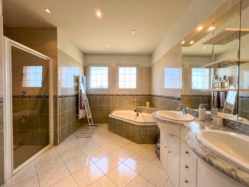 Vente Maison ST MARTIAL DE VITATERNE - 4 pièces -125 m² - (17500)