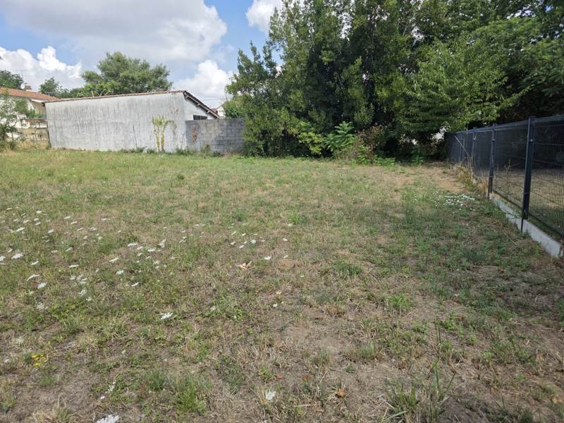 Vente Terrain Jonzac - -455 m² - (17500)