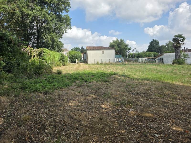 Vente Terrain Jonzac - -545 m² - (17500)