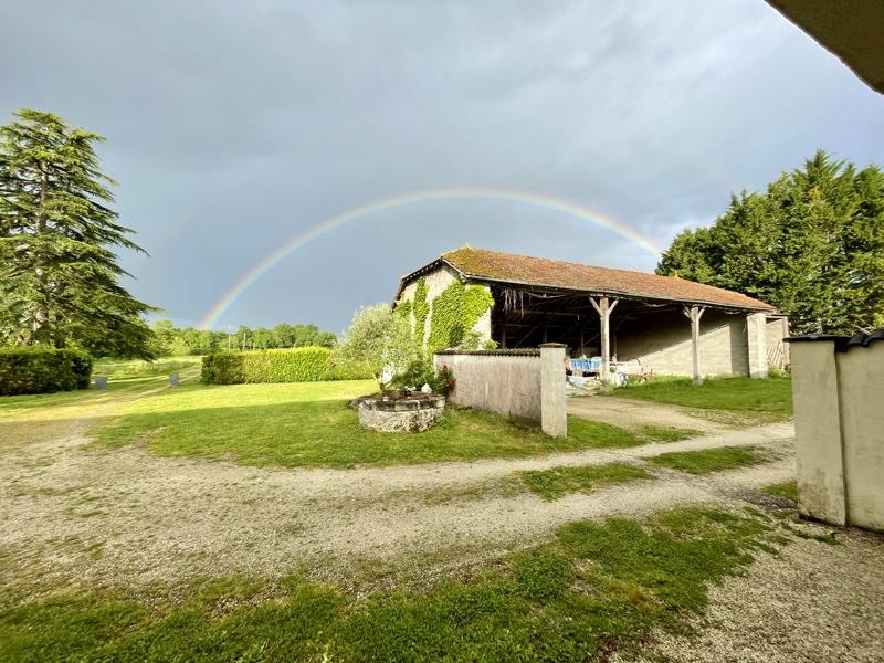 Vente Maison ST MEDARD - 6 pièces -171 m² - (17500)