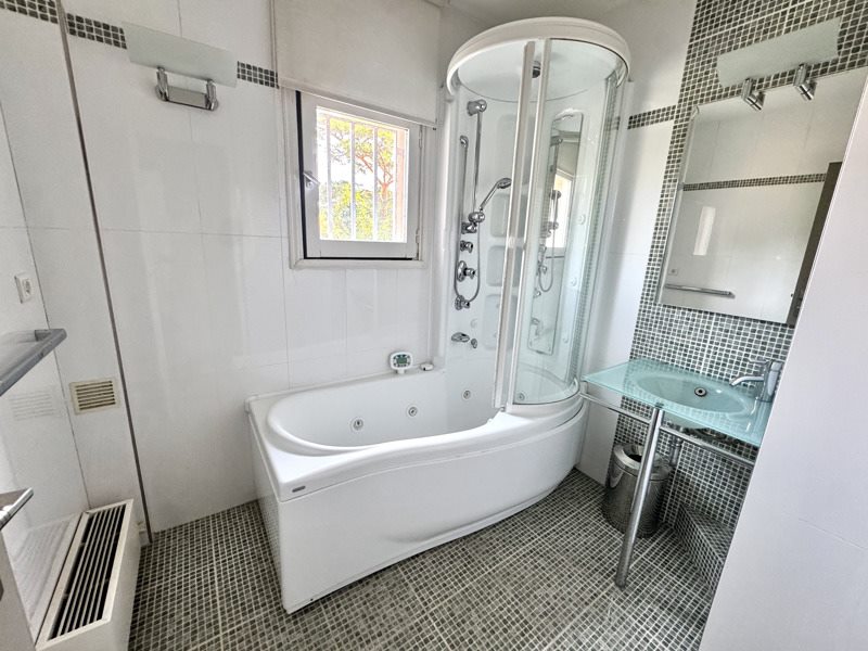 Vente Appartement CASTANET TOLOSAN - 4 pièces -85 m² - (31320)