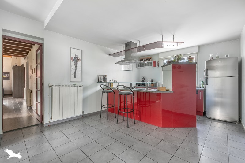 Vente Maison MARTIGNAS SUR JALLE - 8 pièces -185 m² - (33127)