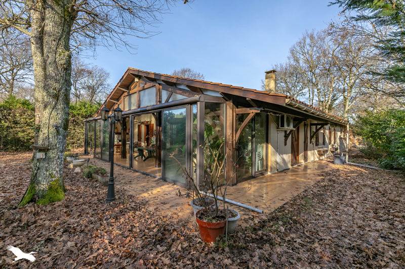 Vente Maison MARTIGNAS SUR JALLE - 6 pièces -130 m² - (33127)