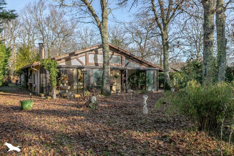 Vente Maison MARTIGNAS SUR JALLE - 6 pièces -130 m² - (33127)