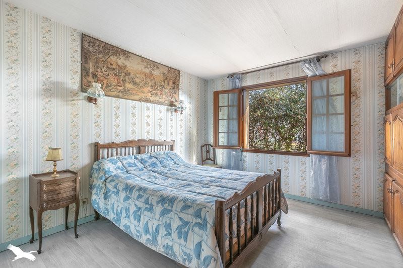 Vente Maison MARTIGNAS SUR JALLE - 6 pièces -130 m² - (33127)