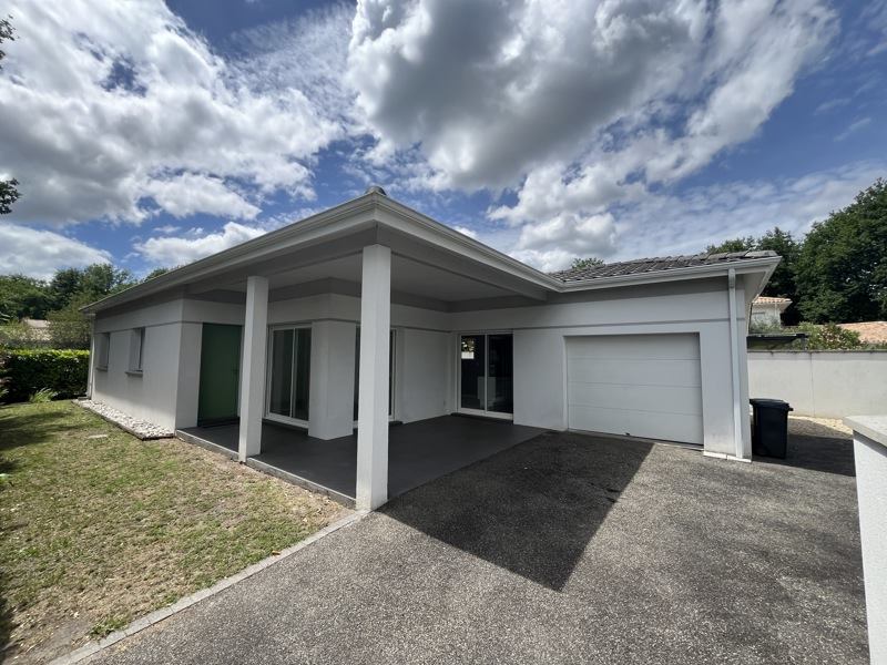 Vente Maison MARTIGNAS SUR JALLE - 5 pièces -112 m² - (33127)