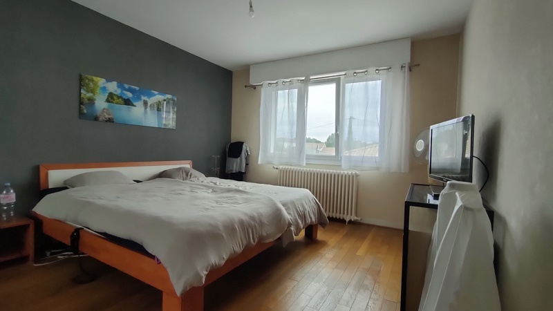 Vente Maison MARTIGNAS SUR JALLE - 6 pièces -238 m² - (33127)