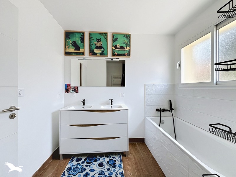 Vente Maison MARTIGNAS SUR JALLE - 5 pièces -122 m² - (33127)