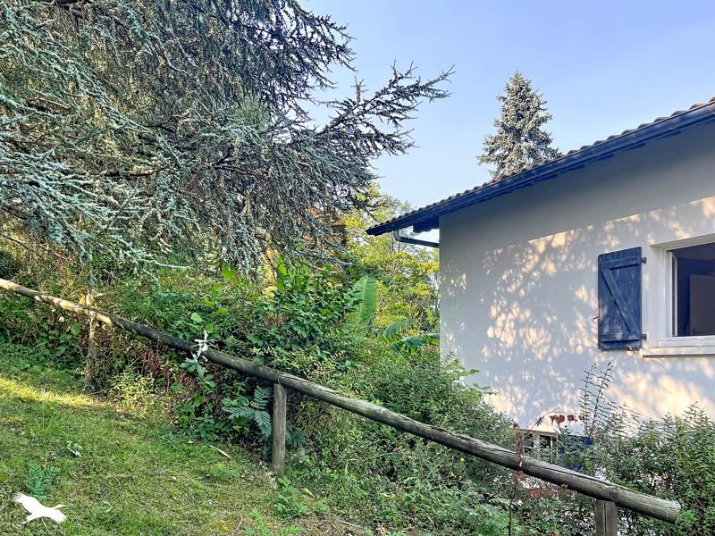 Vente Maison Cambo-les-Bains - 9 pièces -260 m² - (64250)