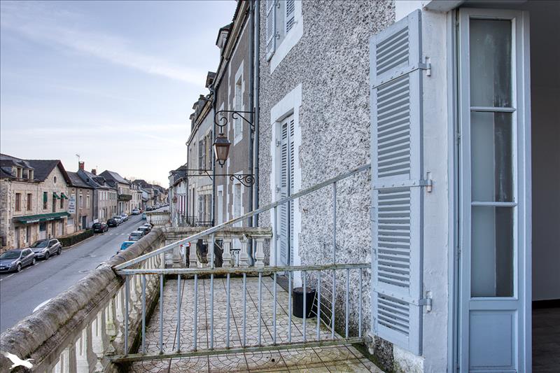 Vente Immeuble TERRASSON LAVILLEDIEU - -  400 m² - (24120)