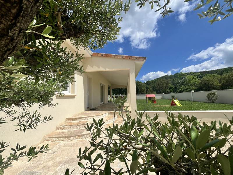 Vente Maison TERRASSON LAVILLEDIEU - 4 pièces -119 m² - (24120)