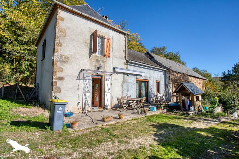 Vente Maison TERRASSON LAVILLEDIEU - 3 pièces -95 m² - (24120)