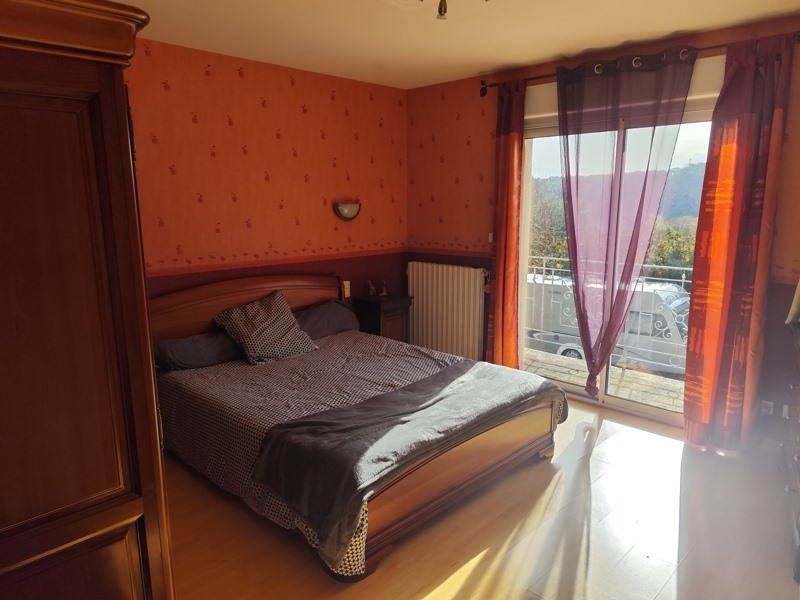 Vente Maison TERRASSON LAVILLEDIEU - 5 pièces -130 m² - (24120)