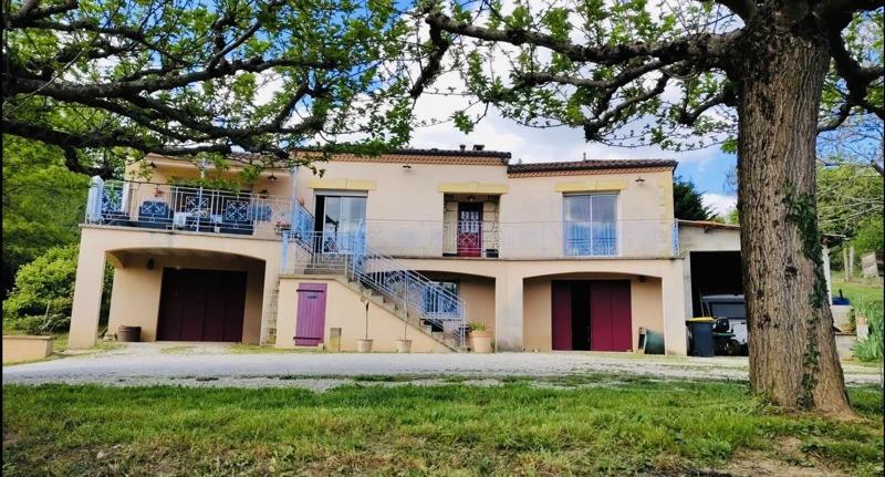 Vente Maison TERRASSON LAVILLEDIEU - 5 pièces -130 m² - (24120)