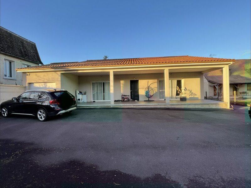 Vente Maison TERRASSON LAVILLEDIEU - 4 pièces -107 m² - (24120)
