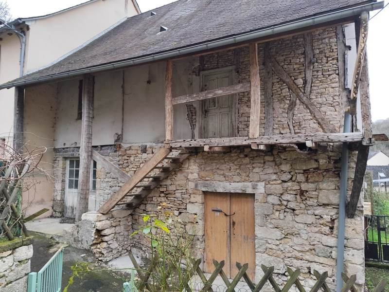 Vente Maison TERRASSON LAVILLEDIEU - 2 pièces -90 m² - (24120)