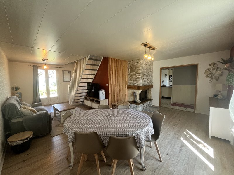 Vente Maison ST PANTALEON DE LARCHE - 5 pièces -97 m² - (19600)