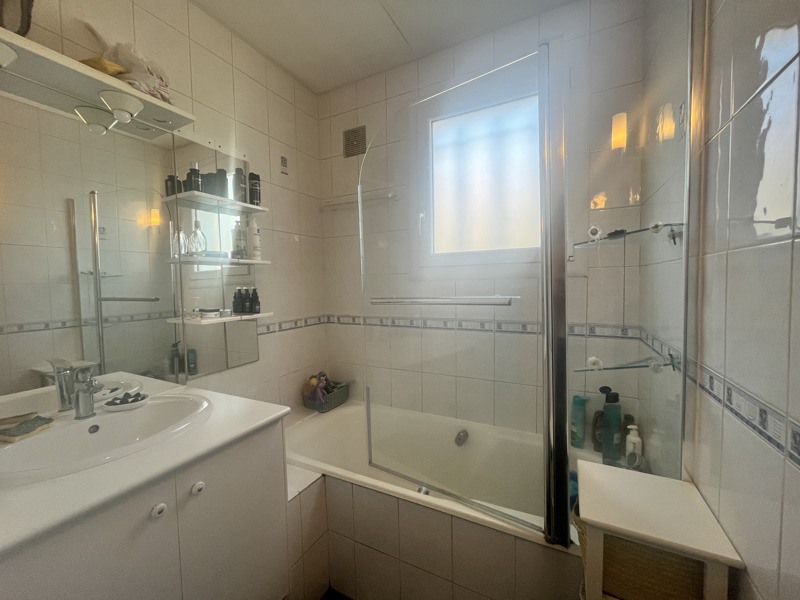 Vente Maison ST PANTALEON DE LARCHE - 5 pièces -97 m² - (19600)