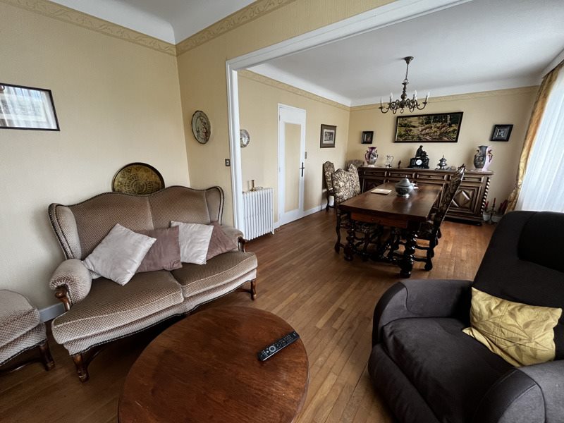Vente Maison ST PANTALEON DE LARCHE - 5 pièces -115 m² - (19600)