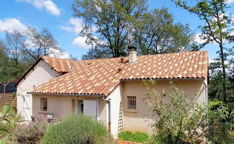 Vente Maison NADAILLAC - 5 pièces -75 m² - (24590)