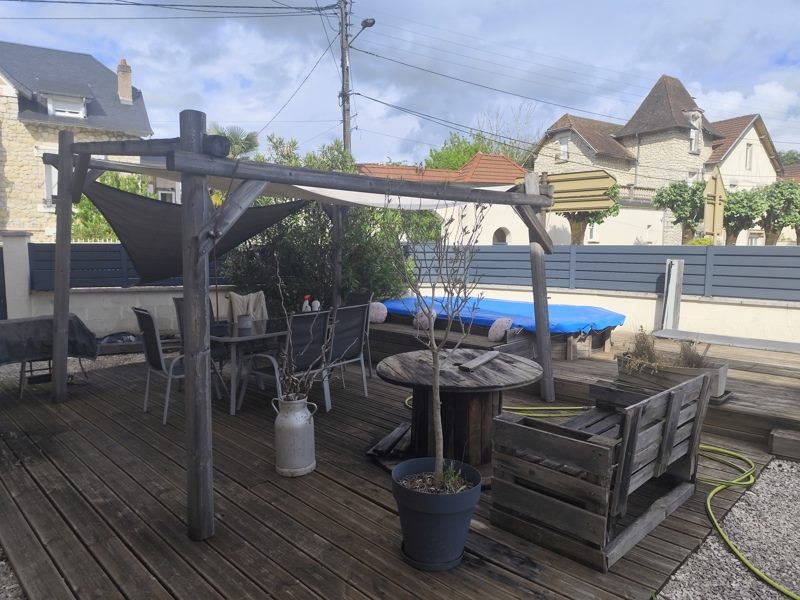 Vente Maison TERRASSON LAVILLEDIEU - 5 pièces -135 m² - (24120)