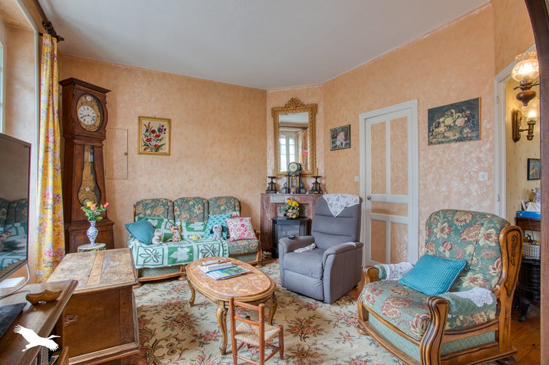 Vente Maison TERRASSON LAVILLEDIEU - 4 pièces -97 m² - (24120)