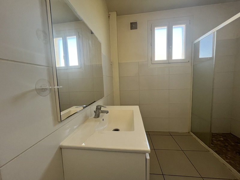 Vente Maison TERRASSON LAVILLEDIEU - 7 pièces -145 m² - (24120)