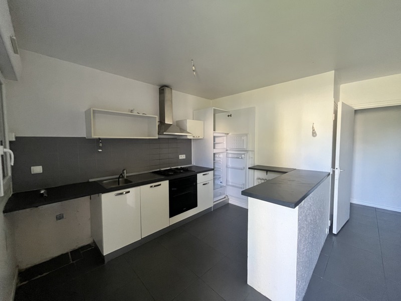 Vente Maison TERRASSON LAVILLEDIEU - 7 pièces -145 m² - (24120)