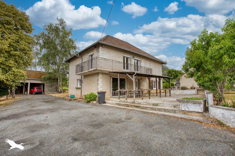 Vente Maison TERRASSON LAVILLEDIEU - 6 pièces -110 m² - (24120)