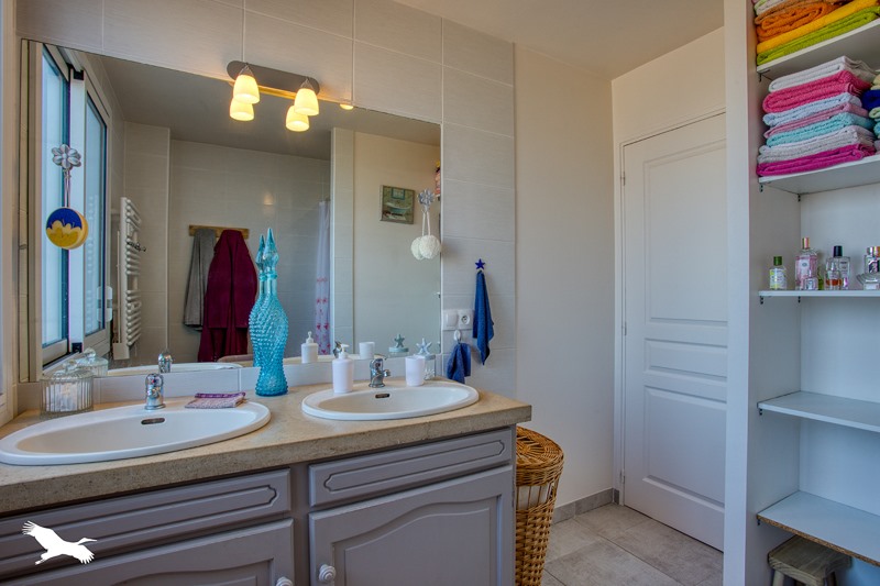 Vente Maison TERRASSON LAVILLEDIEU - 4 pièces -92 m² - (24120)