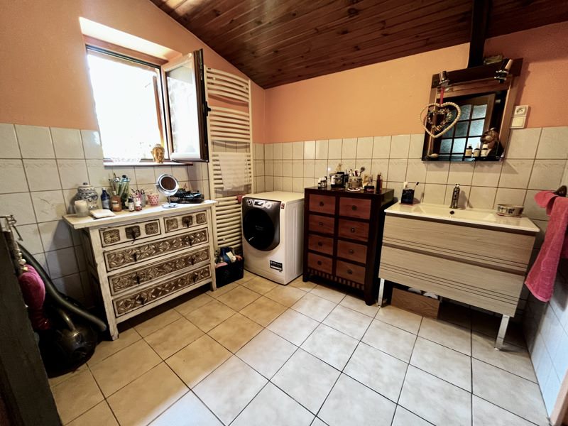 Vente Maison VILLAC - 3 pièces -89 m² - (24120)