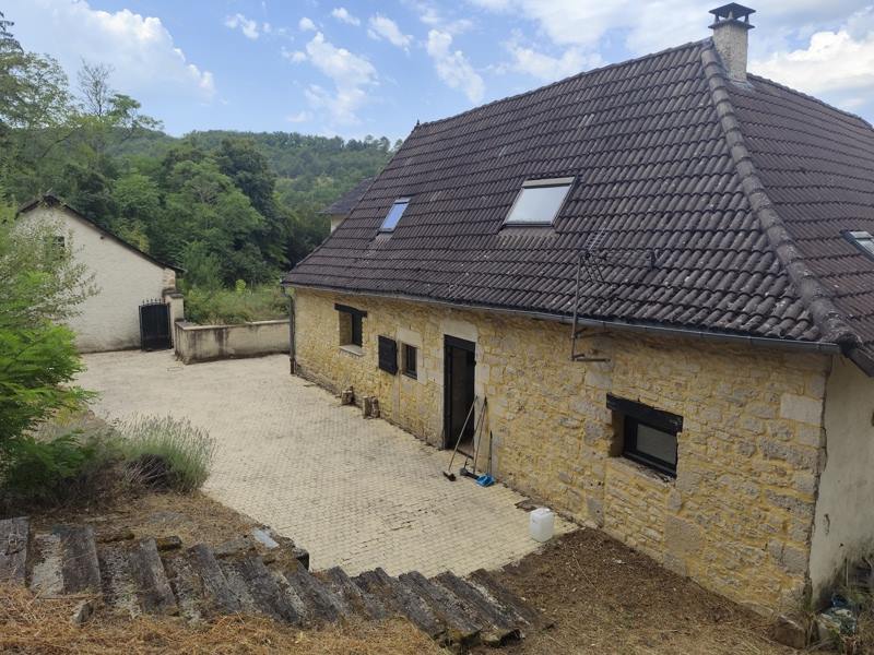 Maison 5 pièces 137 m² · à Terrasson-Lavilledieu · 137 m² · 202 920 €
