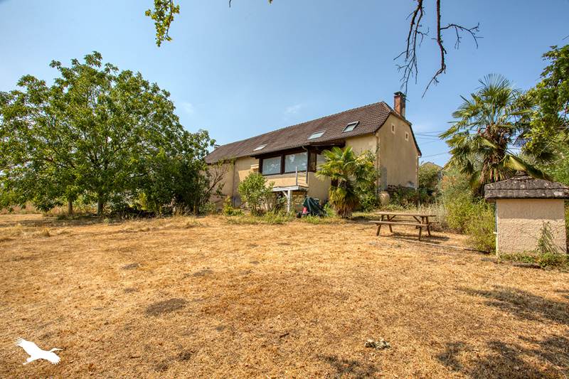 Vente Maison LA FEUILLADE - 5 pièces -203 m² - (24120)