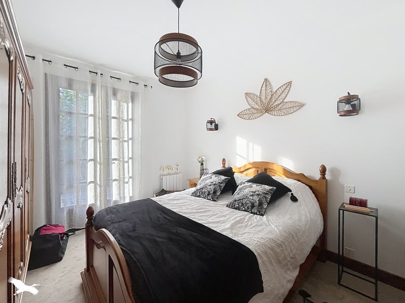 Vente Maison TERRASSON LAVILLEDIEU - 5 pièces -131 m² - (24120)