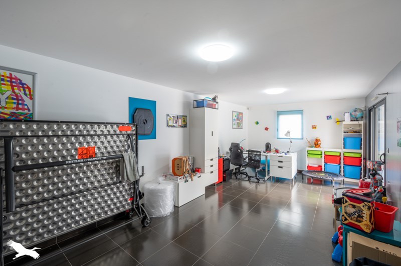 Vente Maison CASTRES GIRONDE - 7 pièces -218 m² - (33640)