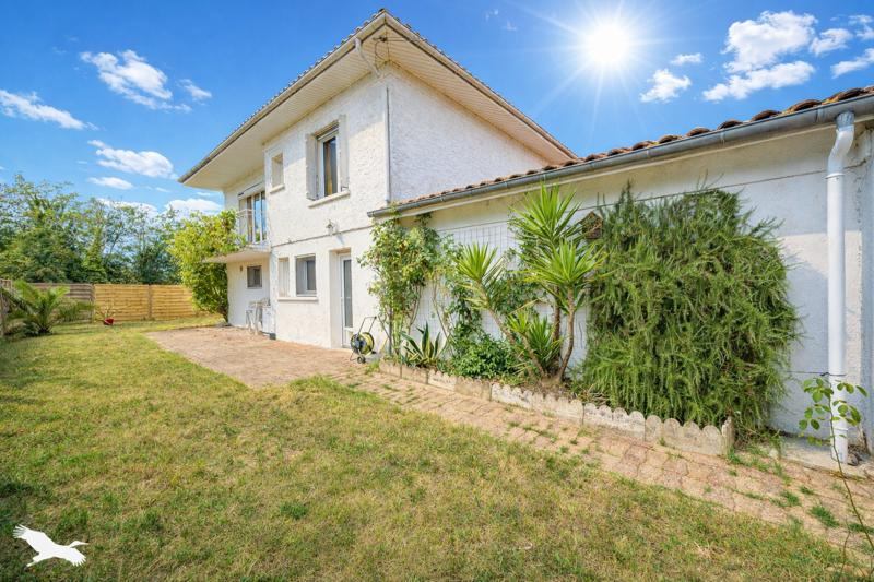 Vente Maison BEAUTIRAN - 5 pièces -125 m² - (33640)