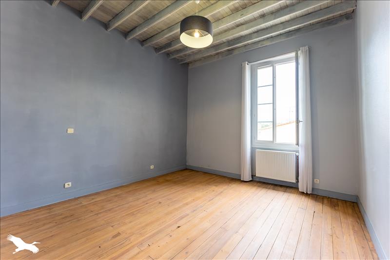 Vente Maison LANDIRAS - 6 pièces -147 m² - (33720)
