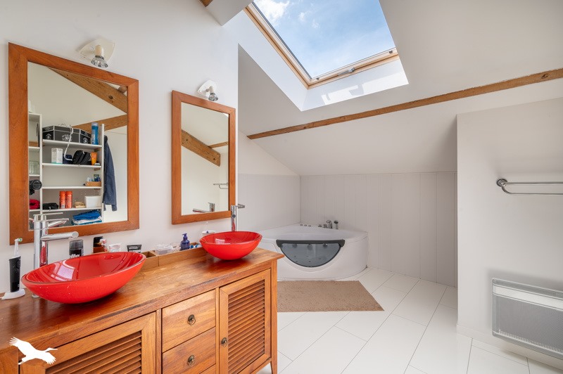 Vente Maison LANDIRAS - 6 pièces -157 m² - (33720)