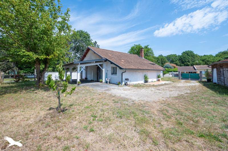 Vente Maison CABANAC ET VILLAGRAINS - 5 pièces -131 m² - (33650)