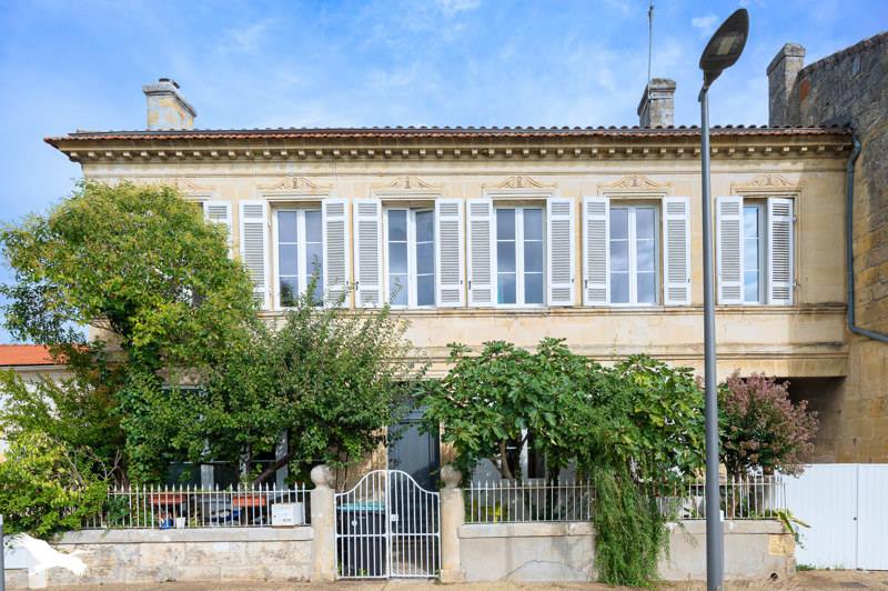 Vente Maison BEAUTIRAN - 5 pièces -140 m² - (33640)
