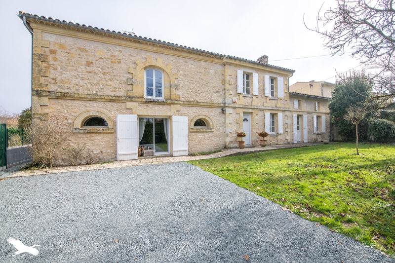 Vente Maison ST MEDARD D EYRANS - 11 pièces -354 m² - (33650)