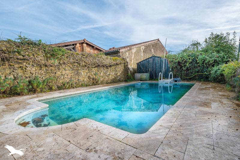 Vente Maison ST SELVE - 8 pièces -244 m² - (33650)