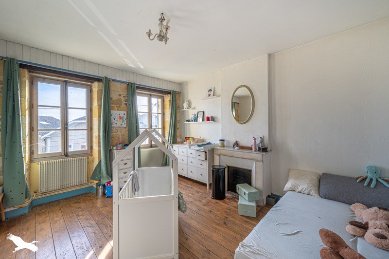 Vente Maison ST SELVE - 8 pièces -244 m² - (33650)