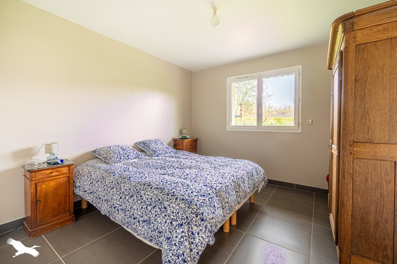 Vente Maison ST SELVE - 5 pièces -128 m² - (33650)