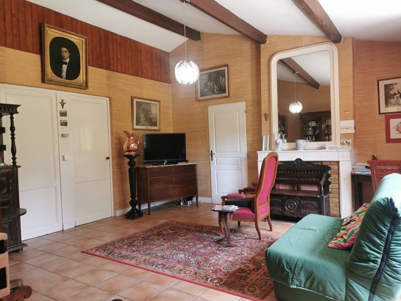 Vente Maison ST MORILLON - 6 pièces -155 m² - (33650)