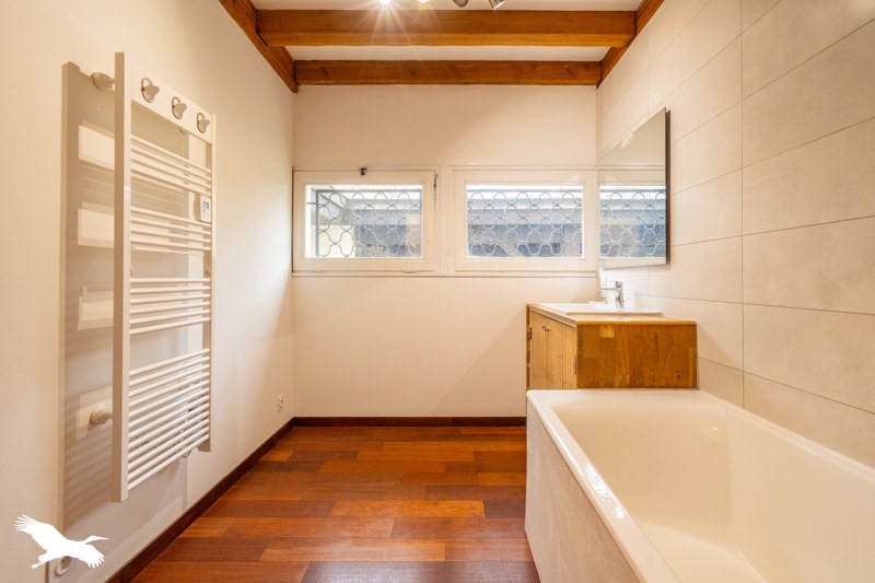 Vente Maison ST MICHEL DE RIEUFRET - 6 pièces -188 m² - (33720)