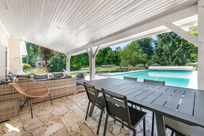 Vente Maison ST MICHEL DE RIEUFRET - 8 pièces -265 m² - (33720)