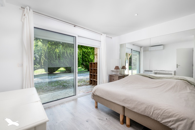 Vente Maison ST MICHEL DE RIEUFRET - 8 pièces -265 m² - (33720)