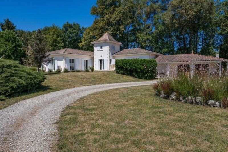 Vente Maison ST MICHEL DE RIEUFRET - 8 pièces -265 m² - (33720)