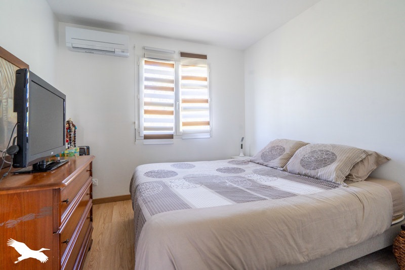 Vente Maison CABANAC ET VILLAGRAINS - 4 pièces -80 m² - (33650)